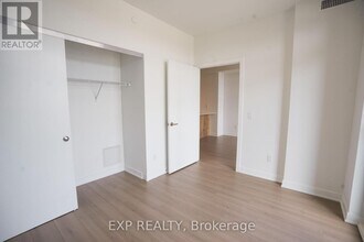 25 Wellington St S in Kitchener, ON - Building Photo - Building Photo