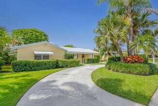 124 Sandal Ln in West Palm Beach, FL - Building Photo - Building Photo
