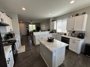 17939 W Villa Chula Ln in Surprise, AZ - Building Photo - Building Photo