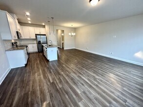 304 Cheval Dr in Gallatin, TN - Building Photo - Building Photo