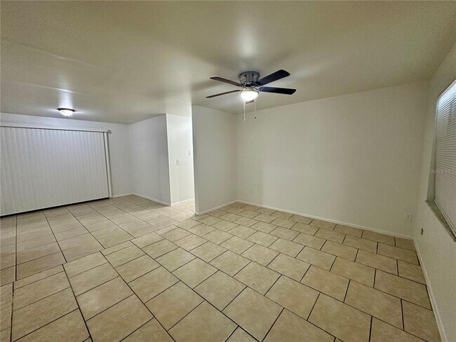 2008 Messina Ave in Orlando, FL - Building Photo - Building Photo