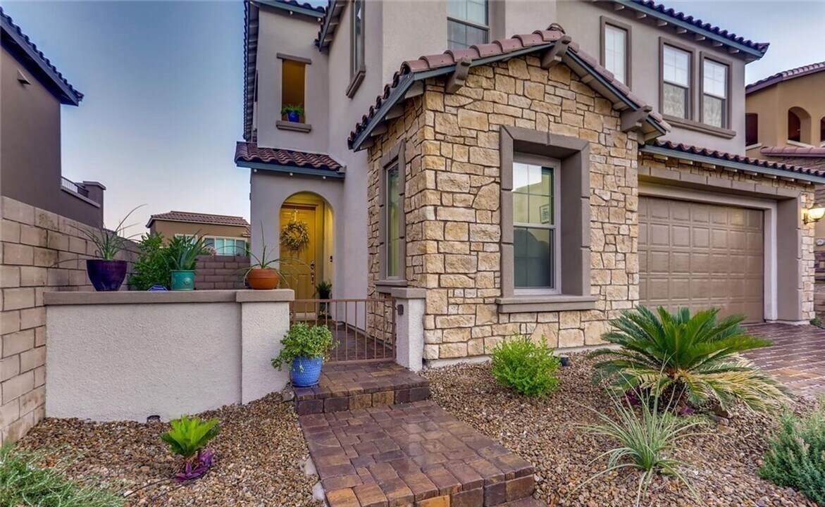 11919 Fisterra Ct in Las Vegas, NV - Building Photo