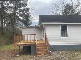 809 Airport Rd S in Jasper, AL - Building Photo