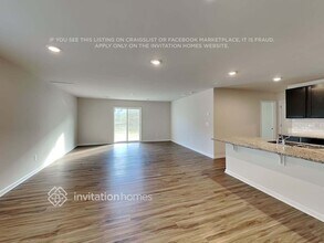 5118 Cameron Cmns Pkwy in Charlotte, NC - Building Photo - Building Photo