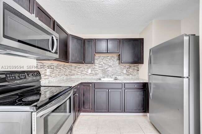 property at 2610 Riverland Dr