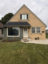 1316 Marquette Ave in South Milwaukee, WI - Building Photo