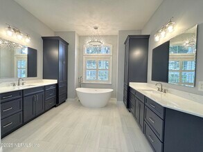 642 Port Charlotte Dr in Nocatee, FL - Building Photo - Building Photo