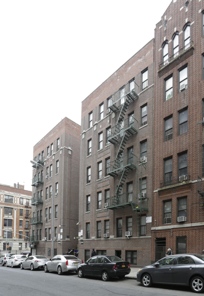 2444-2446 Marion Ave in Bronx, NY - Building Photo - Building Photo