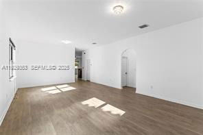 3560 W 88th St in Hialeah, FL - Building Photo - Building Photo