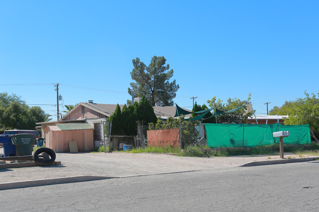 4810 E 4th St in Tucson, AZ - Building Photo