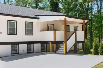 4100 Danforth Rd SW in Atlanta, GA - Building Photo - Building Photo