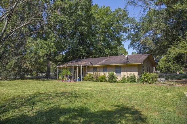 408 Curve Dr in Monroe, LA - Building Photo - Building Photo