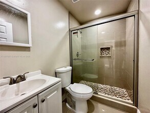 18155 SW 105th Ave in Miami, FL - Building Photo - Building Photo