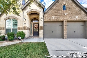 14618 Hallows Grv in San Antonio, TX - Foto de edificio - Building Photo