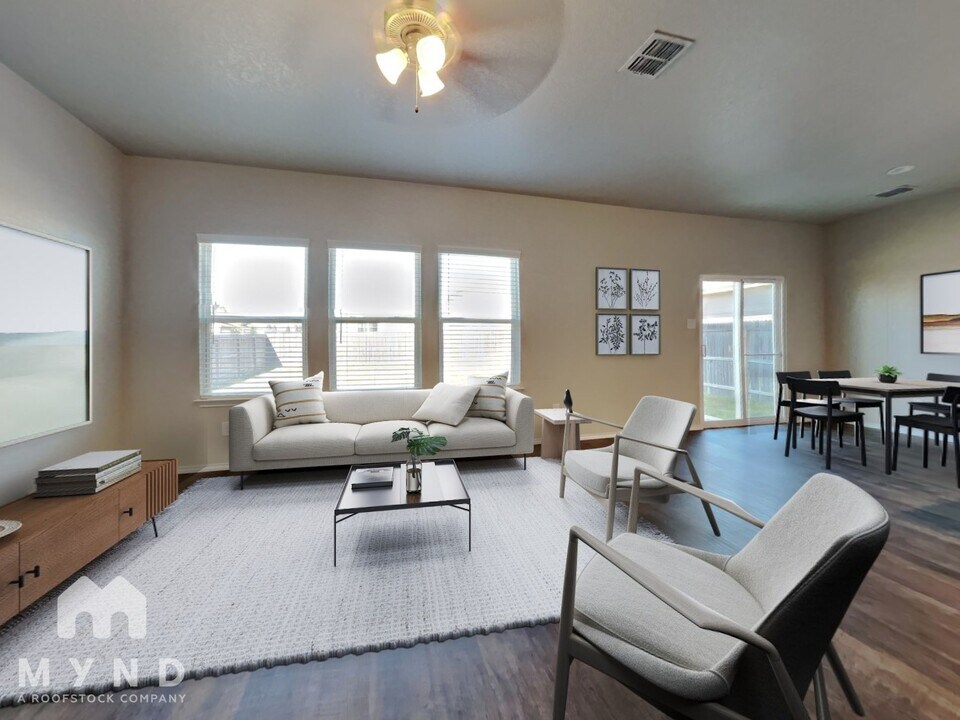 12903 Cicely Ct in Saint Hedwig, TX - Building Photo