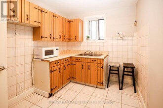 37-37 Holland St W in Bradford West Gwillimbury, ON - Building Photo - Building Photo
