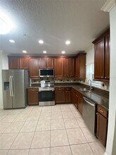 9647 Tivoli Villa Dr in Orlando, FL - Building Photo - Building Photo