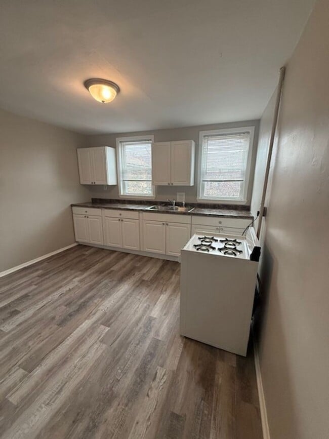 531 W Virginia St in Milwaukee, WI - Building Photo - Building Photo