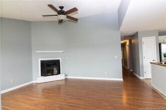 2228 Spindletree Dr in Fayetteville, NC - Foto de edificio - Building Photo