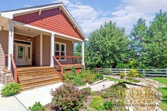 109 Buck Johnson St in Fuquay Varina, NC - Building Photo - Building Photo