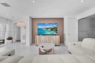203 Ridgewood Rd in Coral Gables, FL - Building Photo - Building Photo