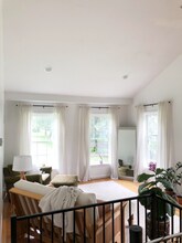 12822 Booth Rd in Lovettsville, VA - Foto de edificio - Building Photo