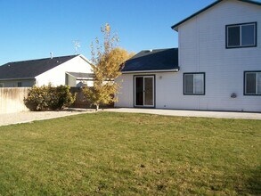 1631 W Hawaii Ave in Nampa, ID - Building Photo - Building Photo