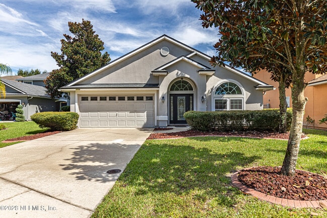 property at 1136 Hyacinth St