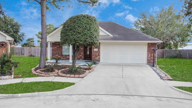 property at 7102 Verde Meadow Ct