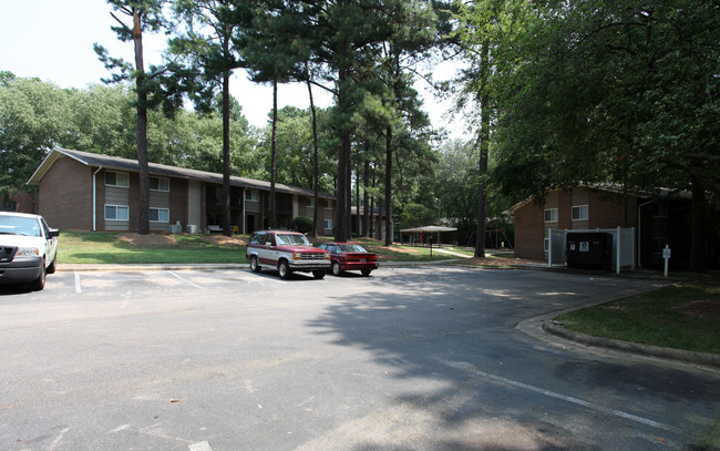 Plaza Apartments - NC in Garner, NC - Building Photo - Building Photo