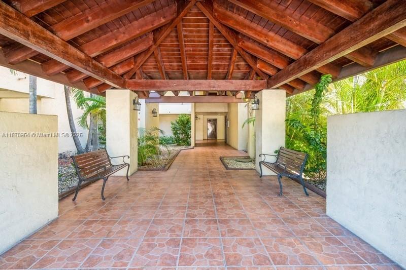 8860 SW 123rd Ct in Miami, FL - Building Photo