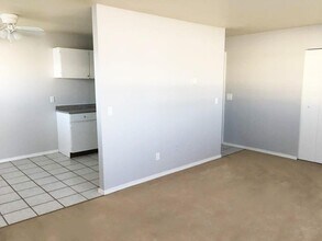 Terrace Court in Taylor, BC - Building Photo - Building Photo