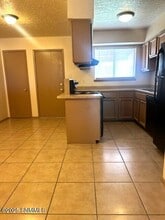2344 Saturn Cir in Las Cruces, NM - Foto de edificio - Building Photo