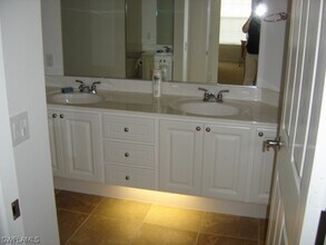7450 Emilia Ln in Naples, FL - Building Photo - Building Photo