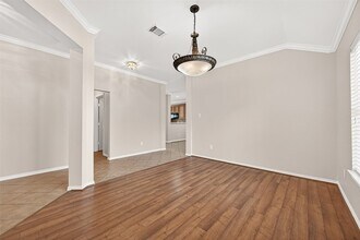 1646 Martin Lake Dr in Richmond, TX - Foto de edificio - Building Photo