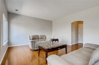 4125 Jericho St in Denver, CO - Foto de edificio - Building Photo