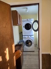 1249 E Walnut St in Galion, OH - Foto de edificio - Building Photo