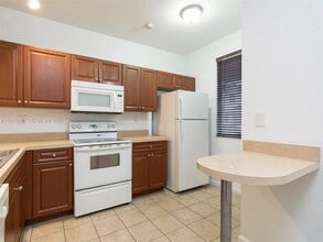 17333 NW 7th Ave in Miami Gardens, FL - Building Photo - Building Photo