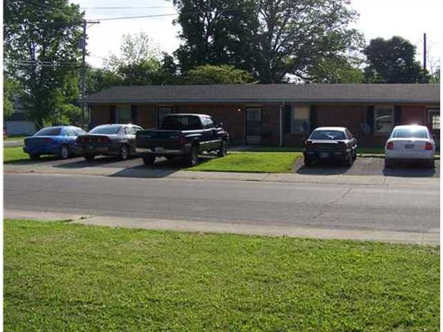 104 N Grant St in Edinburgh, IN - Building Photo