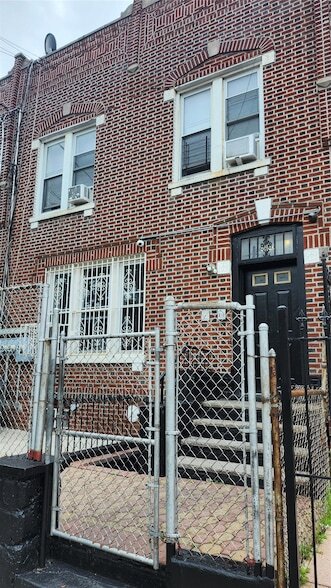 530 New Lots Ave in Brooklyn, NY - Building Photo