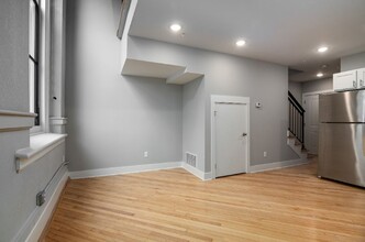 309 E Spring St in New Albany, IN - Building Photo - Building Photo