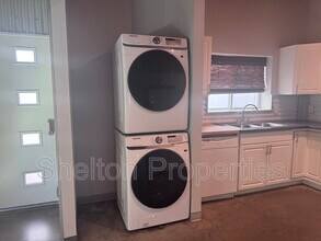 2121 W Hayward Ave in Phoenix, AZ - Building Photo - Building Photo