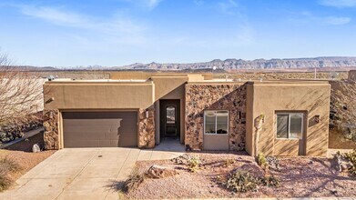 3193 S 4900 W in Hurricane, UT - Building Photo - Building Photo