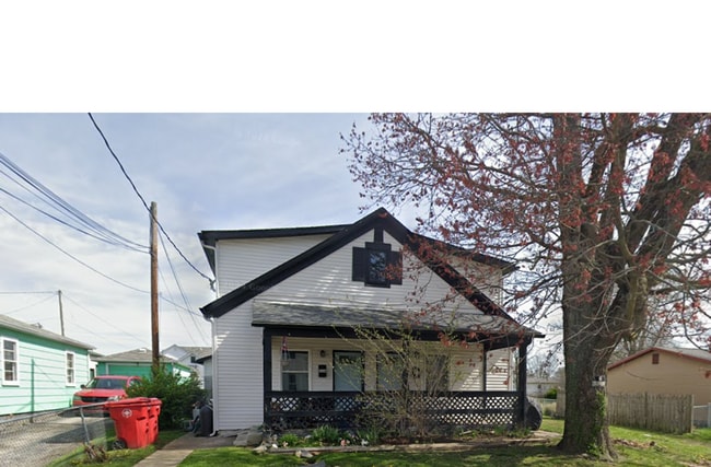 property at 226-228 S Oak St