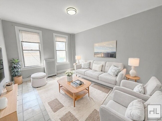 EAST 3 STREET, Unit 1