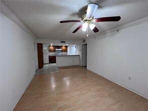 9907 Westwood Dr in Tamarac, FL - Building Photo - Building Photo