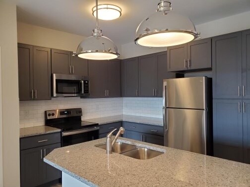 Hawthorne Waterway Photo