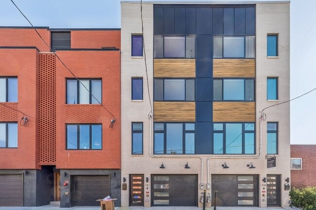 property at 739 N Capitol St