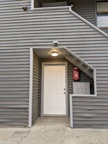 8436 Delridge Way SW, Unit 2 in Seattle, WA - Building Photo