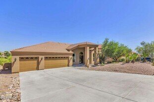 15842 E Sunflower Dr in Fountain Hills, AZ - Building Photo